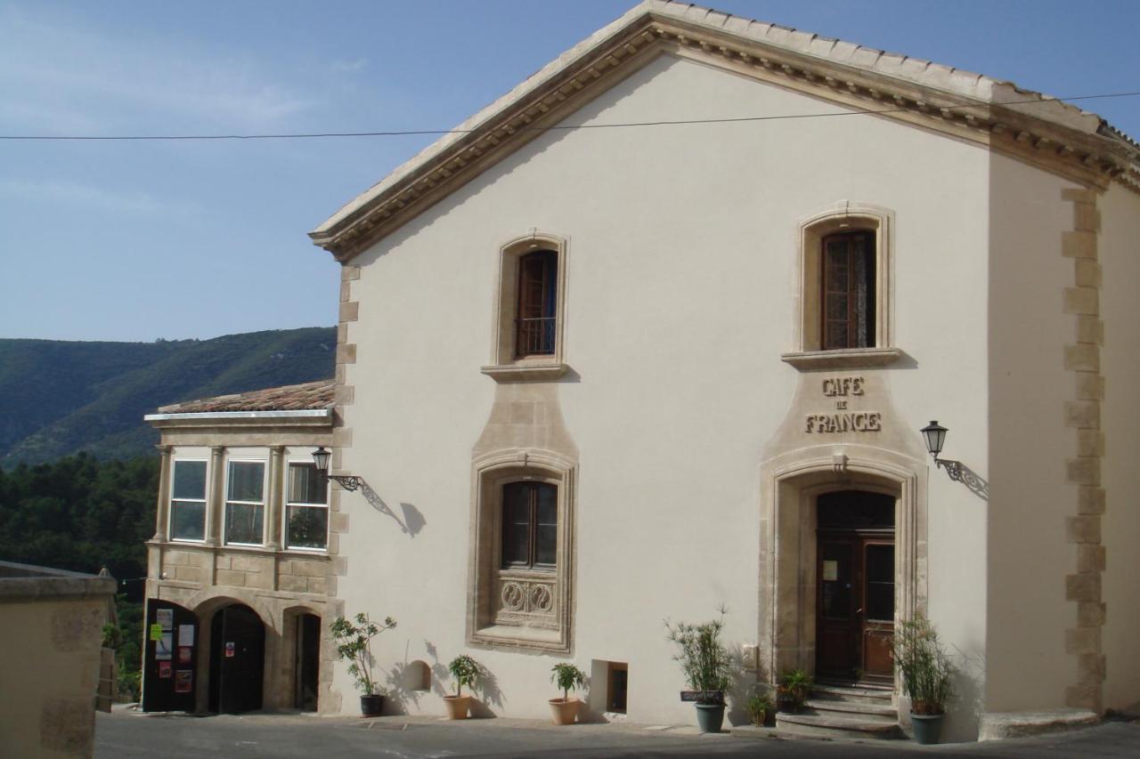 Hotel Cafe De France